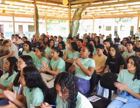 Educação para a resiliência às mudanças climáticas em escolas rurais da Amazônia brasileira